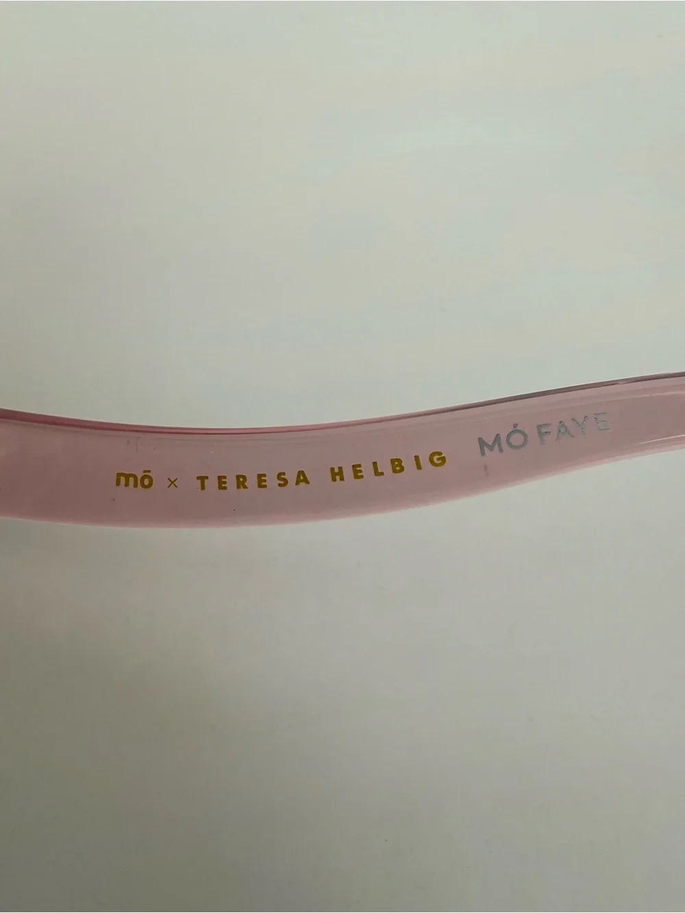 NEW!! MO women pink eyeglasses European brand Retail 350$